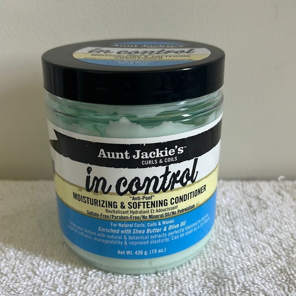 Aunt Jackies Curls Coils in Control Moisturizer Softering Conditioner NEW